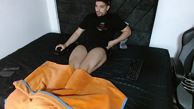 Snapshot of Ian_Daviz chatting on February 2, 2026, 10:03 am Ian Daviz online show from February 2, 2026, 10:03 am