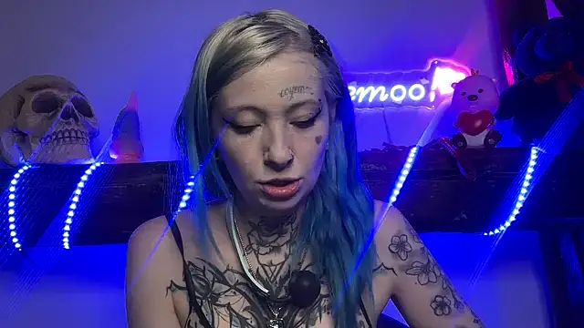 Snapshot of coyemoo chatting on February 27, 2025, 10:44 am coyemoo online show from February 27, 2025, 10:44 am