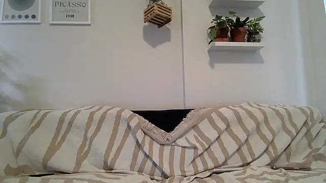 badblondebunny online show from November 6, 2025, 10:03 pm