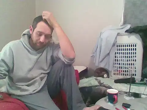 Snapshot of SmokingSloth chatting on November 26, 2025, 5:46 pm SmokingSloth online show from November 26, 2025, 5:46 pm