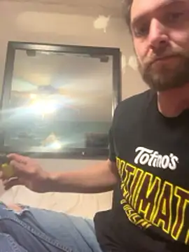 Snapshot of SmokingSloth chatting on February 11, 2026, 7:41 am SmokingSloth online show from February 11, 2026, 7:41 am