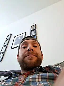 Snapshot of SmokingSloth chatting on February 19, 2026, 7:33 pm SmokingSloth online show from February 19, 2026, 7:33 pm