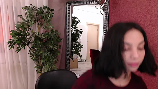 MissJuliax online show from September 27, 2025, 7:36 am