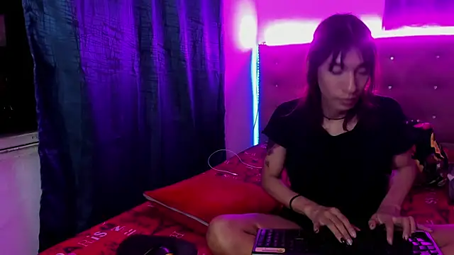 khandyzBlum online show from November 27, 2025, 6:25 am