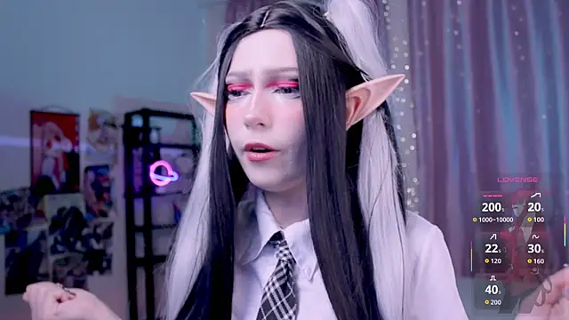 Snapshot of Carolina_Leep chatting on October 4, 2025, 1:45 pm Carolina Leep online show from October 4, 2025, 1:45 pm