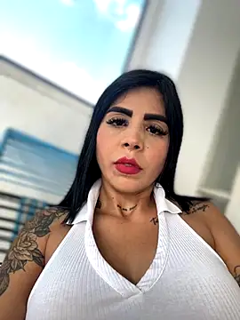 Tamyjenkins1 online show from November 29, 2025, 6:41 pm