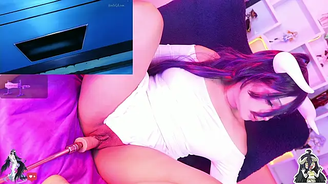 soffy garcia online show from November 8, 2025, 2:04 am