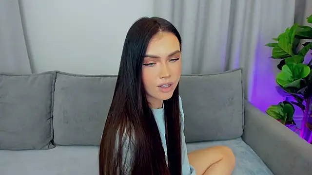 sexyangeloux online show from February 8, 2026, 10:29 pm