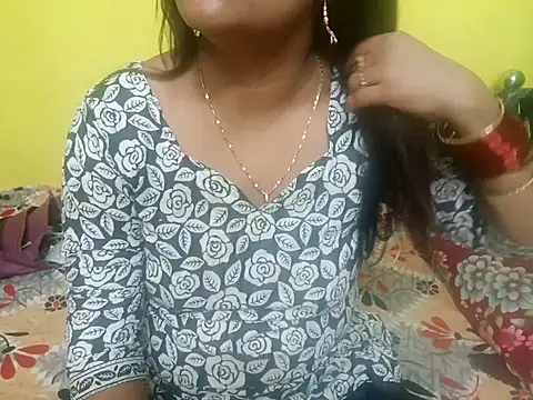 Snapshot of Sexyranibhabhi chatting on October 18, 2025, 2:41 pm Sexyranibhabhi online show from October 18, 2025, 2:41 pm
