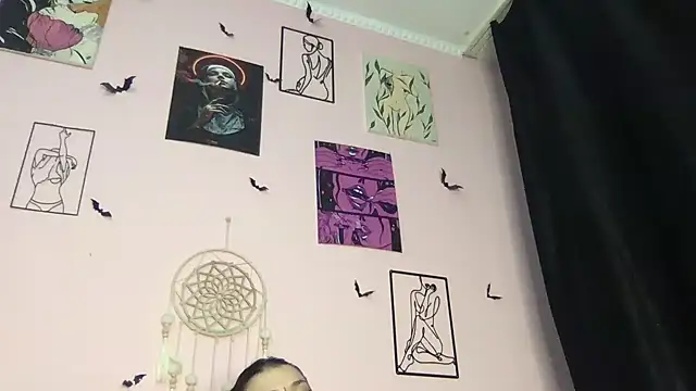 Snapshot of MoonAgnes chatting on January 15, 2025, 12:58 pm MoonAgnes online show from January 15, 2025, 12:58 pm