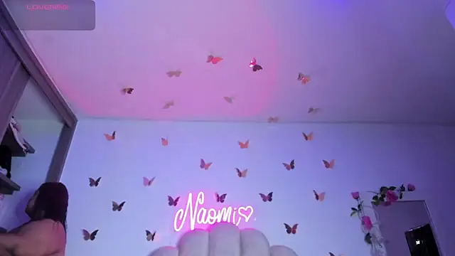 NaomiAsha online show from November 12, 2025, 11:08 pm