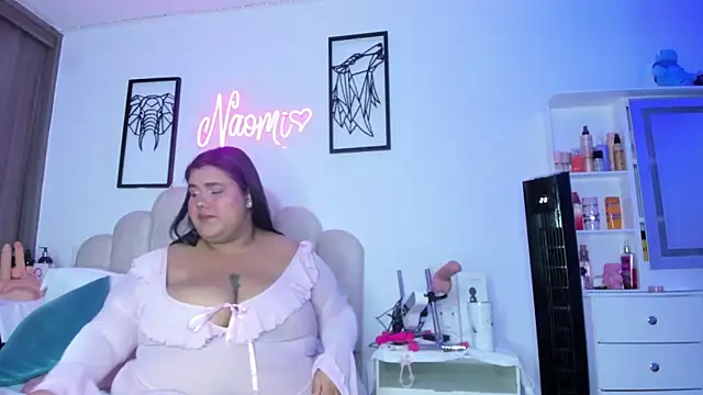 NaomiAsha online show from April 12, 2026, 8:45 pm