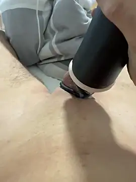 Snapshot of Domenik202263 chatting on January 27, 2025, 1:30 pm Domenik202263 online show from January 27, 2025, 1:30 pm