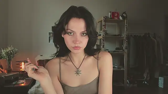 Niky  Jess online show from July 10, 2026, 12:27 pm
