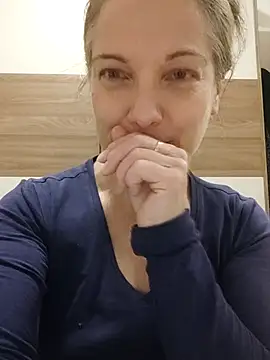 Dark Angel 22 online show from November 23, 2025, 11:59 pm