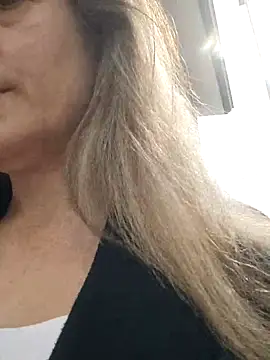 Dark Angel 22 online show from April 13, 2026, 9:24 am