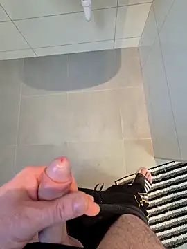 kisbiro77777 online show from March 8, 2026, 7:55 am