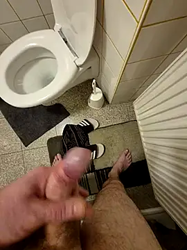 kisbiro77777 online show from January 15, 2026, 6:00 pm