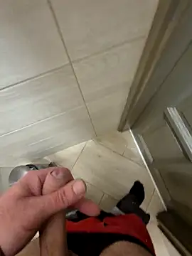 kisbiro77777 online show from October 4, 2025, 6:59 am