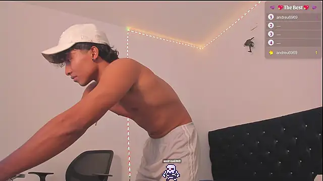 Snapshot of _diegsz_ chatting on March 15, 2025, 7:48 pm diegsz online show from March 15, 2025, 7:48 pm