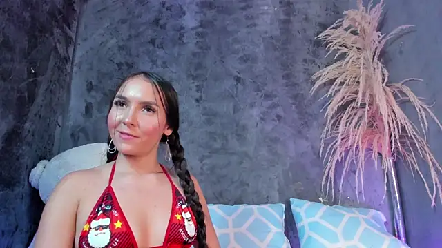 Snapshot of LanaBlake chatting on December 15, 2024, 6:04 pm LanaBlake online show from December 15, 2024, 6:04 pm