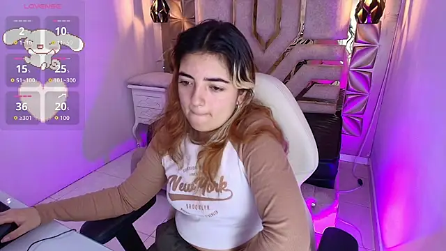 meraki fraise online show from November 2, 2025, 7:30 pm