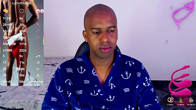 mrjhon26 online show from December 1, 2025, 12:06 pm