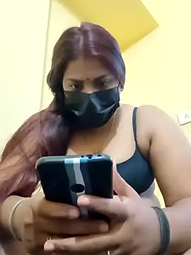 Hotmilfxox online show from March 9, 2025, 6:17 am