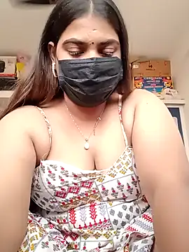 Hotmilfxox online show from January 17, 2025, 11:27 am