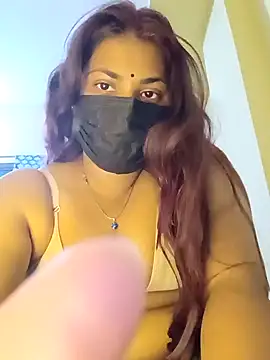 Hotmilfxox online show from March 6, 2025, 9:58 am