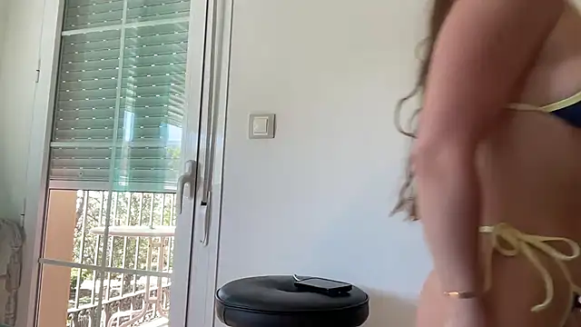 SweetTits26 online show from March 31, 2026, 11:01 am