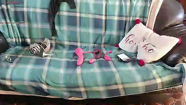 Snapshot of LauraMonolo chatting on February 27, 2026, 7:08 am LauraMonolo online show from February 27, 2026, 7:08 am