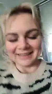 candy queeen online show from February 27, 2025, 4:46 am