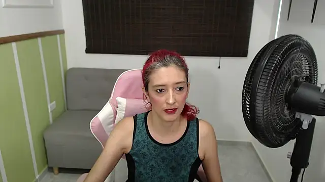 Ruby Your Milf online show from December 19, 2025, 6:32 pm