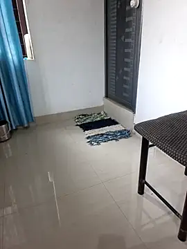 Snapshot of malayali_kunna chatting on December 15, 2025, 11:05 am malayali kunna online show from December 15, 2025, 11:05 am