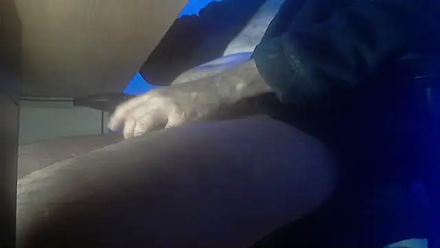 fanfancoquinFR online show from January 5, 2026, 5:49 pm