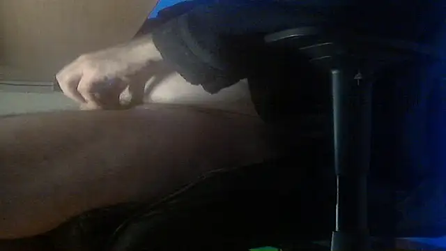 fanfancoquinFR online show from December 16, 2025, 8:35 pm