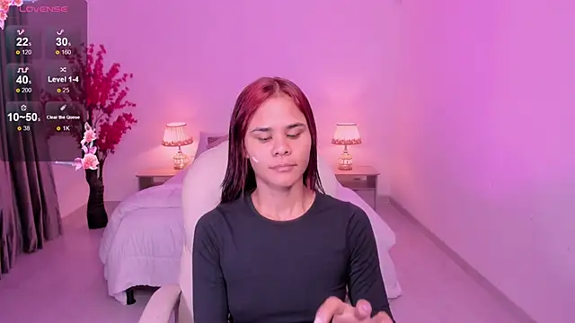 anniie smith online show from September 27, 2025, 11:16 am