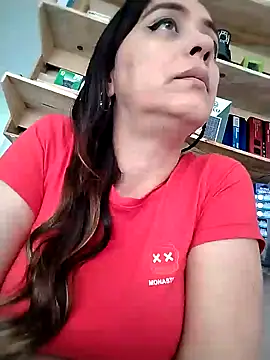 Snapshot of natalie_cowens chatting on February 9, 2025, 8:24 pm natalie cowens online show from February 9, 2025, 8:24 pm