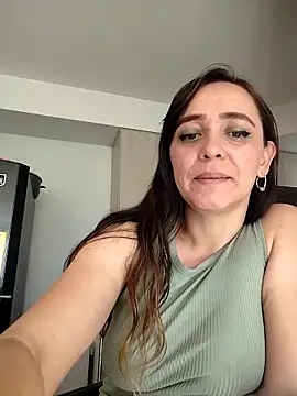 Snapshot of natalie_cowens chatting on February 15, 2025, 9:06 pm natalie cowens online show from February 15, 2025, 9:06 pm
