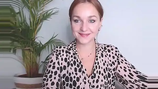 AliciaDesire online show from November 13, 2025, 7:01 am