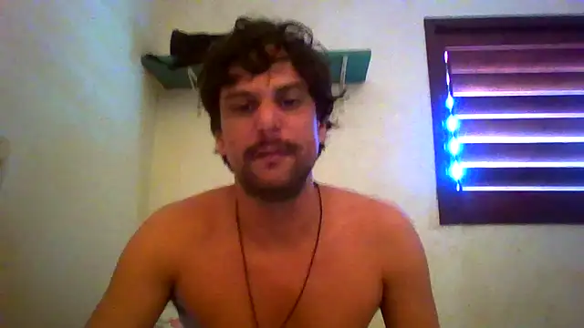 couplemilk online show from April 28, 2026, 6:56 pm