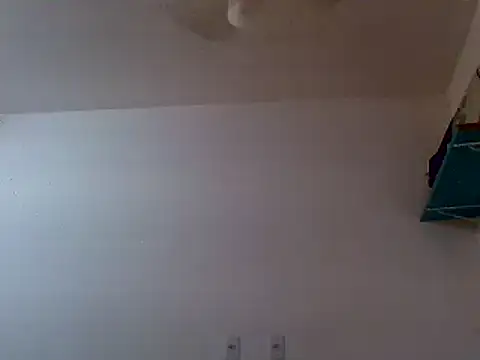 couplemilk online show from February 6, 2025, 4:42 am