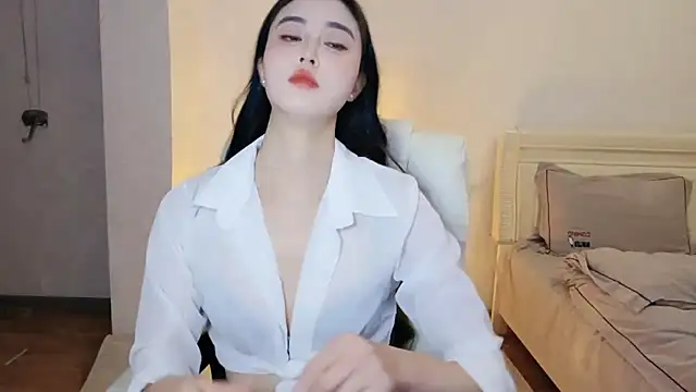 LI-200310 online show from December 23, 2025, 7:40 am