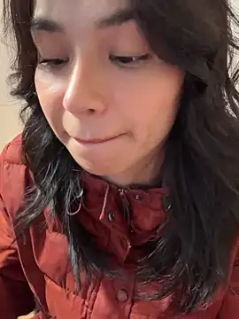 Adriennesexxx online show from December 15, 2025, 6:03 pm