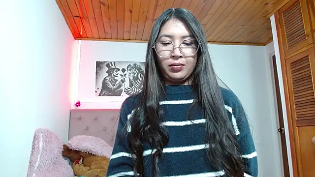 Snapshot of tifanny-squirt chatting on October 26, 2025, 4:35 am tifanny-squirt online show from October 26, 2025, 4:35 am