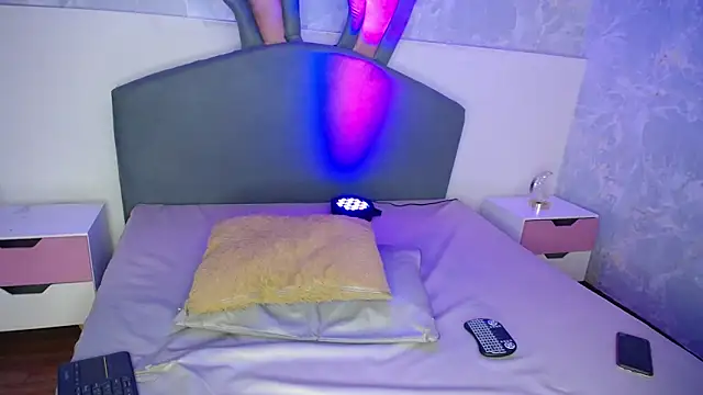 ValloletPainTabbo online show from January 14, 2025, 11:20 am