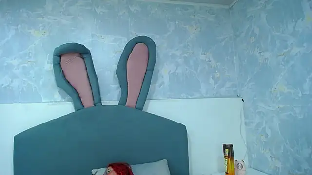 ValloletPainTabbo online show from December 8, 2024, 5:33 pm