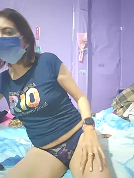 Snapshot of Lunababymylove chatting on January 16, 2025, 2:41 am Lunababymylove online show from January 16, 2025, 2:41 am
