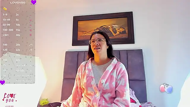 Vahiolet smith online show from February 19, 2026, 3:14 am